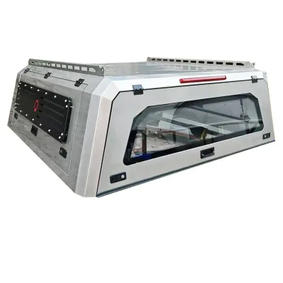 Great Wall Shanhai Cannon Pickup Truck Bed Cover, Silver Trim, Black Leather, Manganese Steel, Three-Door High Cover Great Wall Shanhai Cannon Pickup Truck Bed Cover, Silver Trim, Black Leather, Manganese Steel, Three-Door High Cover