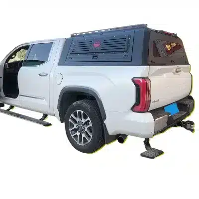 Truck Bed Soft Tri-Fold Tonneau Cover for Toyota Tundra CrewMax Truck Bed Soft Tri-Fold Tonneau Cover for Toyota Tundra CrewMax