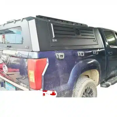 Pickup Truck Bed Cover Steel Three-Fold Rear Cargo Box High Canopy Rainproof Pickup Truck Bed Cover Steel Three-Fold Rear Cargo Box High Canopy Rainproof