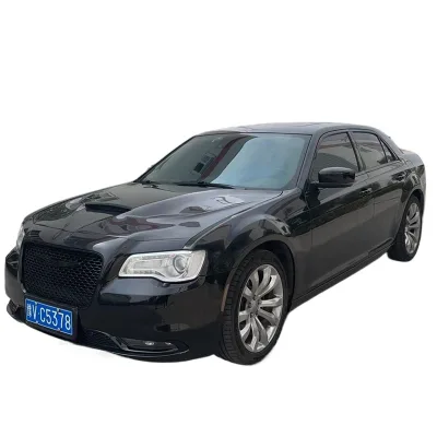 Carbon Fiber Engine Hood Cover for Chrysler 300C Exterior Modification Body Kit Carbon Fiber Engine Hood Cover for Chrysler 300C Exterior Modification Body Kit