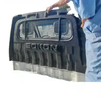 Truck Bed Rear Door Gantry Frame Plastic Protective Cover for Dongfeng Sokon K01S K02S Truck Bed Rear Door Gantry Frame Plastic Protective Cover for Dongfeng Sokon K01S K02S