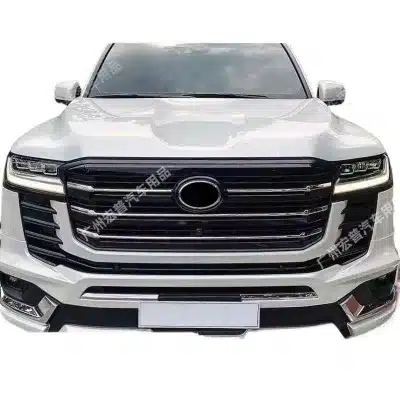 Front and Rear Bumper Body Kit with Wheel Arch Flares for Land Cruiser LC300 2022-2023 Front and Rear Bumper Body Kit with Wheel Arch Flares for Land Cruiser LC300 2022-2023