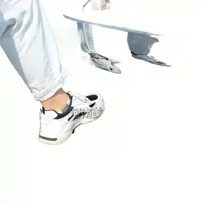 Retractable Tailgate Step for Truck Bed Access Compatible with Hilux Navara Great Wall Poer and D-Max Pickups Retractable Tailgate Step for Truck Bed Access Compatible with Hilux Navara Great Wall Poer and D-Max Pickups