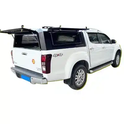 Pickup Truck Bed Tri-Fold Hard Lid Cover for Isuzu D-Max, RuiMai, LingTu Pickup Truck Bed Tri-Fold Hard Lid Cover for Isuzu D-Max, RuiMai, LingTu