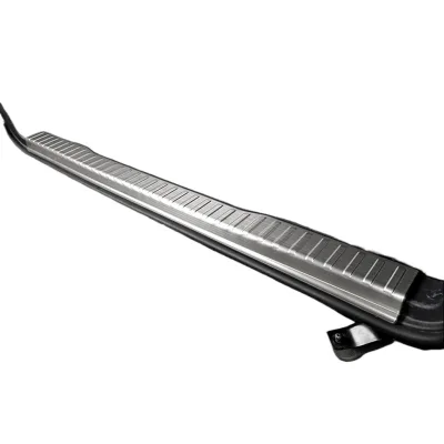 Suitable for Ford Liema modified tailgate rear guard plate Bronco tail box door sill built-in anti-wear and scratch protection trim Suitable for Ford Liema modified tailgate rear guard plate Bronco tail box door sill built-in anti-wear and scratch protection trim