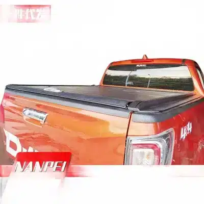 Manual Retractable Aluminum Tonneau Cover with Zinc Alloy Lock for Isuzu D-MAX 2021 Manual Retractable Aluminum Tonneau Cover with Zinc Alloy Lock for Isuzu D-MAX 2021