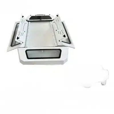 Hardtop Canopy with 3-Door Opening and White Paint Finish for GWM Cannon Ute Pickup Truck Hardtop Canopy with 3-Door Opening and White Paint Finish for GWM Cannon Ute Pickup Truck