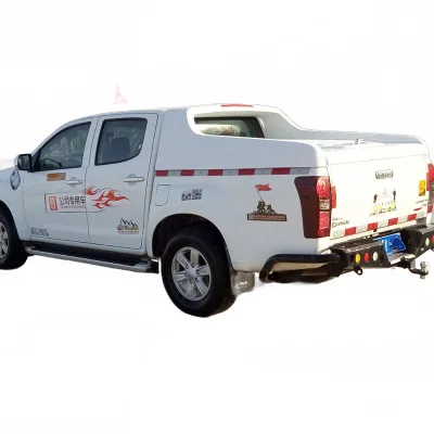 Hard Tri-Fold Tonneau Cover for Isuzu D-MAX 2016-2020 Rear Bed Protection Hydraulic Flat Lid Hard Tri-Fold Tonneau Cover for Isuzu D-MAX 2016-2020 Rear Bed Protection Hydraulic Flat Lid