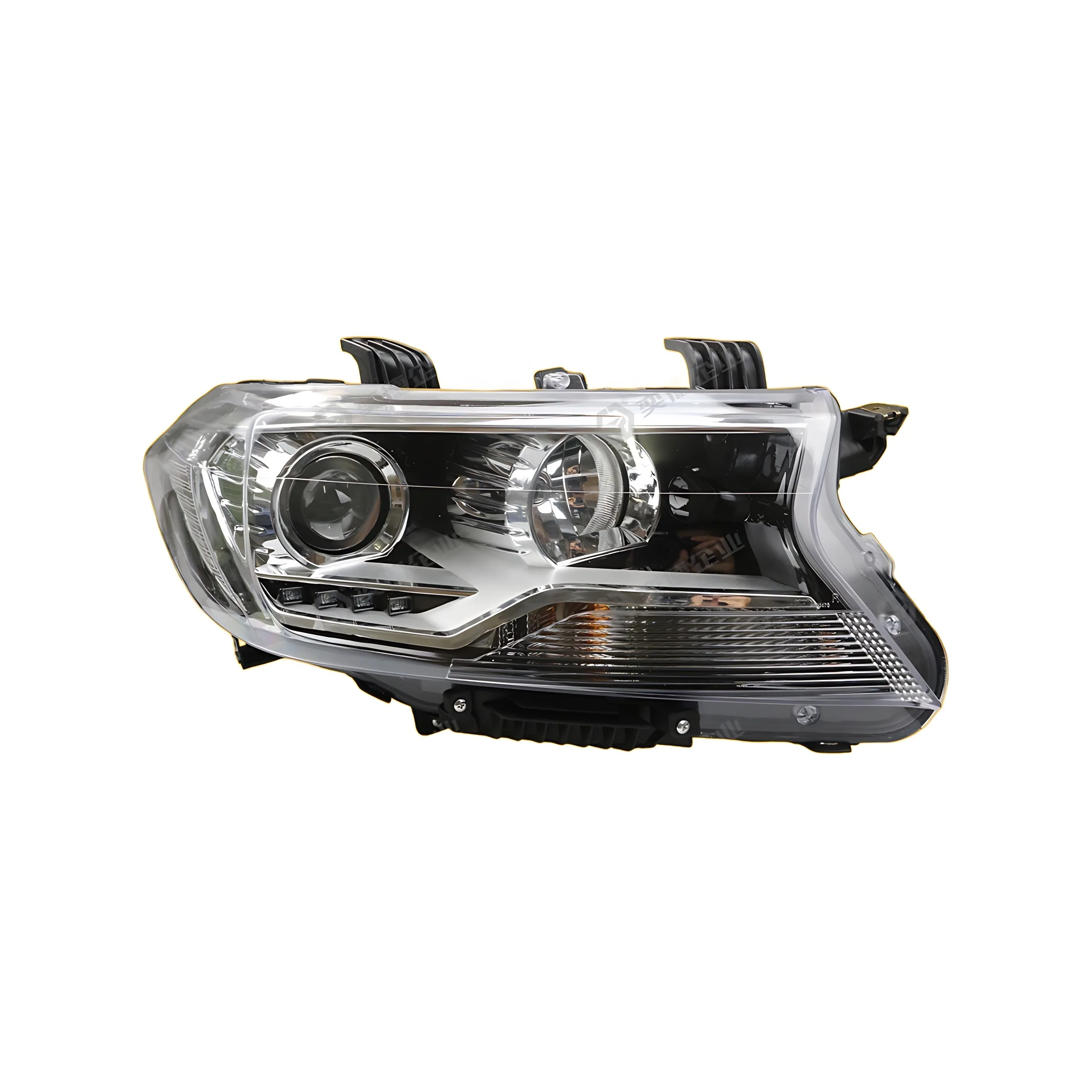 Foday Lion F22 Headlight Assembly – Right Side (NHQ1030) Part 3711013-0020-001