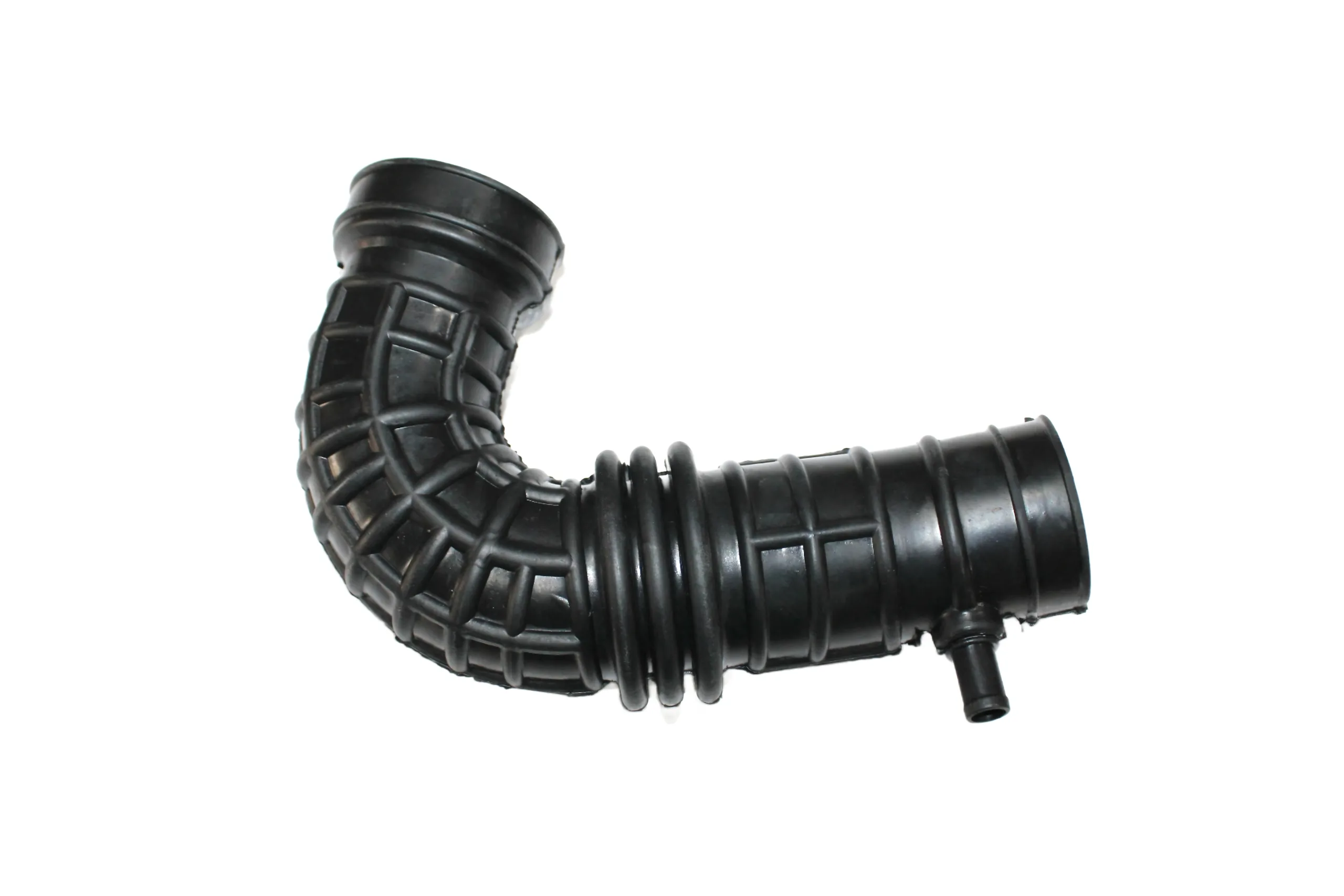 Nissan / DFSK ZD25 2.5L Diesel Engine Air Intake Hose – 16575-Y3700