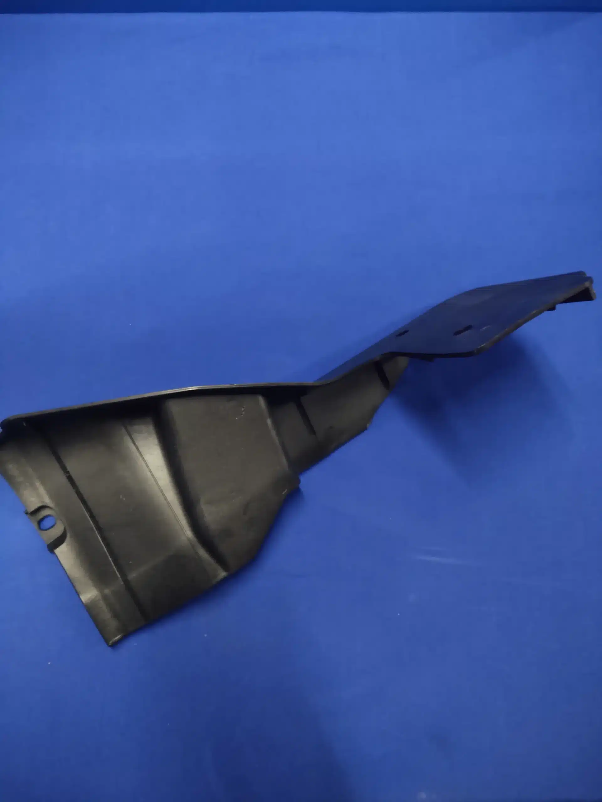 JAC Motors Shuailing T6 Radiator Air Guide Deflector – Left Side (1306010P3010)