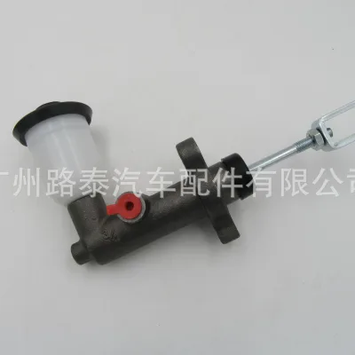 Clutch Master Cylinder 31410-60050 for Toyota Land Cruiser BJ40 FJ40 FJ60 BJ42 HJ60 Clutch Master Cylinder 31410-60050 for Toyota Land Cruiser BJ40 FJ40 FJ60 BJ42 HJ60