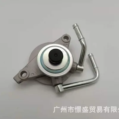 Fuel Filter Housing Assembly with Primer Pump 23301-17060 for Toyota Land Cruiser 70 80 Series 1HD-T 1HZ Fuel Filter Housing Assembly with Primer Pump 23301-17060 for Toyota Land Cruiser 70 80 Series 1HD-T 1HZ