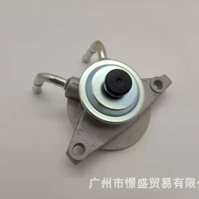 Fuel Filter Primer Pump Cover Assembly 23380-17451 for Toyota Land Cruiser HZJ79 1HZ Engine Fuel Filter Primer Pump Cover Assembly 23380-17451 for Toyota Land Cruiser HZJ79 1HZ Engine