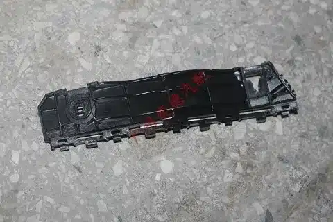 6e353ca643c31f1a55ac8d40070b912e17e602f0.jpg