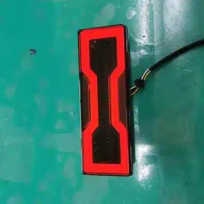 Smoked Tail Light Assembly for Toyota Land Cruiser LC70 LC75 LC76 LC79 Pickup Wagon, Rear Brake Signal Lamp Replacement
