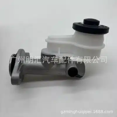 Clutch Master Cylinder 31410-60050 for Toyota Land Cruiser BJ40 Series & FZJ80 RHD Clutch Master Cylinder 31410-60050 for Toyota Land Cruiser BJ40 Series & FZJ80 RHD