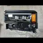 Full LED Headlight Assembly 3-Eye Style with DRL for 2024-2025 Toyota Prado LC250, 12V High-Brightness Replacement