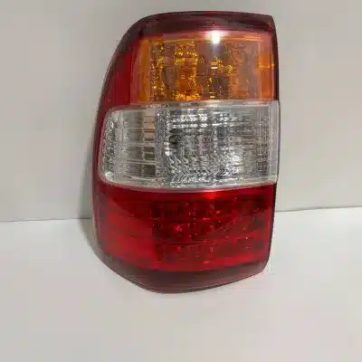 Rear Outer Tail Light Brake Lamp Right Passenger side for Toyota Land Cruiser LC100 FJ100 2006