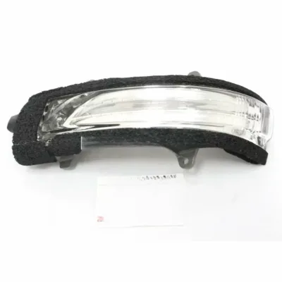 Right Passenger Side Rearview Mirror Turn Signal Lamp Assembly for Toyota Land Cruiser Prado LC150 J150 2010-2022 Right Passenger Side Rearview Mirror Turn Signal Lamp Assembly for Toyota Land Cruiser Prado LC150 J150 2010-2022