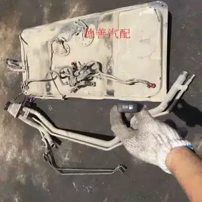 Auxiliary Fuel Tank Assembly for Toyota Land Cruiser LC100 4500 4700, Sub Fuel Tank Set Auxiliary Fuel Tank Assembly for Toyota Land Cruiser LC100 4500 4700, Sub Fuel Tank Set
