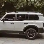 OEM Style Aluminum Roof Rack Rails Cross Bars Replacement for 2024 Toyota Prado LC250, Silver/Black Decorative Modification