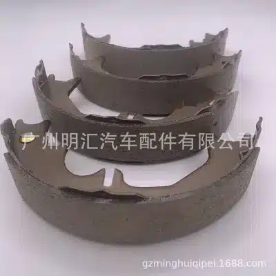 Rear Parking Brake Shoe Set OE 46540-60060 for Toyota Land Cruiser & Lexus LX470 Rear Parking Brake Shoe Set OE 46540-60060 for Toyota Land Cruiser & Lexus LX470