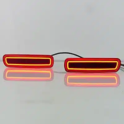 Rear Bumper LED Brake Tail Lights Reflector Lamps for 1998-2007 Toyota Land Cruiser LC100 & Lexus LX470 (Harpoon Style) Rear Bumper LED Brake Tail Lights Reflector Lamps for 1998-2007 Toyota Land Cruiser LC100 & Lexus LX470 (Harpoon Style)