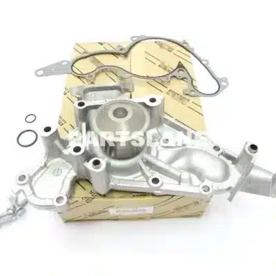 Engine Water Pump Assembly for Toyota Land Cruiser 100 LC100 & Lexus LX470 4.7L 2UZ-FE V8 Engine Water Pump Assembly for Toyota Land Cruiser 100 LC100 & Lexus LX470 4.7L 2UZ-FE V8
