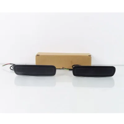 Rear Bumper Light Pair for 1998-2007 Toyota Land Cruiser 100 LC100 Lexus LX470 3-Function LED Brake Reflector Lamp Black Housing Rear Bumper Light Pair for 1998-2007 Toyota Land Cruiser 100 LC100 Lexus LX470 3-Function LED Brake Reflector Lamp Black Housing