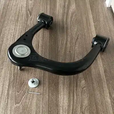 Front Upper Control Arm Bushing & Ball Joint Assembly, Right Side, for Toyota Prado TRJ150 GDJ150, Replaces 48610-60100 Front Upper Control Arm Bushing & Ball Joint Assembly, Right Side, for Toyota Prado TRJ150 GDJ150, Replaces 48610-60100
