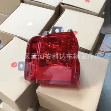 Rear Bumper Fog Light Reflector Lamp Assembly for 2016 Toyota Land Cruiser FJ200 Rear Bumper Fog Light Reflector Lamp Assembly for 2016 Toyota Land Cruiser FJ200