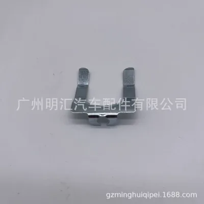 Front Door Lock Cylinder Holder Bracket 69511-60010 for Toyota Land Cruiser GRJ76 HZJ76 Front Door Lock Cylinder Holder Bracket 69511-60010 for Toyota Land Cruiser GRJ76 HZJ76