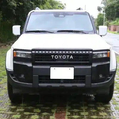 Matte Black Front Grille Frame Trim 3pc Set for 2024 Toyota Land Cruiser Prado LC250, RHD Vehicles Only Matte Black Front Grille Frame Trim 3pc Set for 2024 Toyota Land Cruiser Prado LC250, RHD Vehicles Only