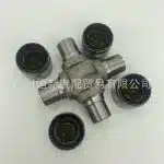 Drive Shaft Universal Joint Assembly (U-Joint) 04371-60210 for Toyota Prado, Land Cruiser HZJ79, Coaster BZB50 XZB60