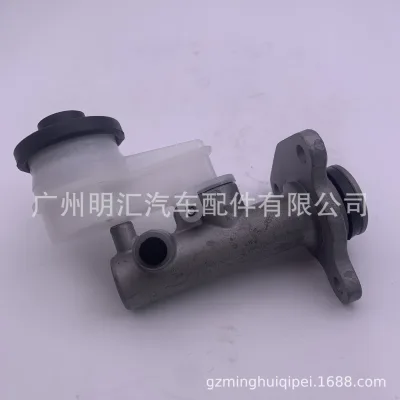 Clutch Master Cylinder 31401-60060 and 31401-60432 for Toyota Land Cruiser HZJ79 Replacement Clutch Master Cylinder 31401-60060 and 31401-60432 for Toyota Land Cruiser HZJ79 Replacement