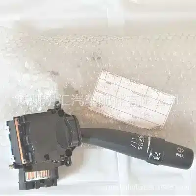 Windshield Wiper Combination Switch 84652-60830 for Toyota Hiace RZH115 and Land Cruiser HZJ105