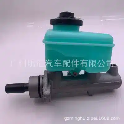 Brake Master Cylinder Assembly for Toyota Land Cruiser HZJ76 HZJ78 HZJ79 GRJ7# 47201-60A70 47201-60831 Brake Master Cylinder Assembly for Toyota Land Cruiser HZJ76 HZJ78 HZJ79 GRJ7# 47201-60A70 47201-60831