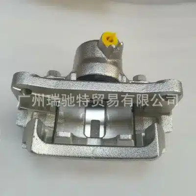 Front Right Disc Brake Caliper with Bracket for Toyota Land Cruiser 80 100 79 76 90 Series, Replaces 47730-60110 Front Right Disc Brake Caliper with Bracket for Toyota Land Cruiser 80 100 79 76 90 Series, Replaces 47730-60110