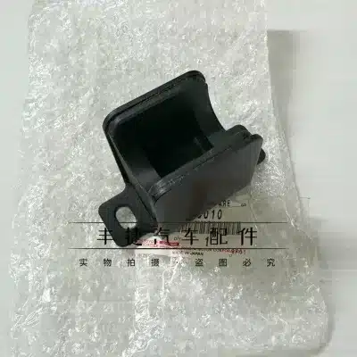 Spare Tire Carrier Rack Buffer Block Stopper Rubber Pier for Toyota Land Cruiser 4500 LC80 Spare Tire Carrier Rack Buffer Block Stopper Rubber Pier for Toyota Land Cruiser 4500 LC80