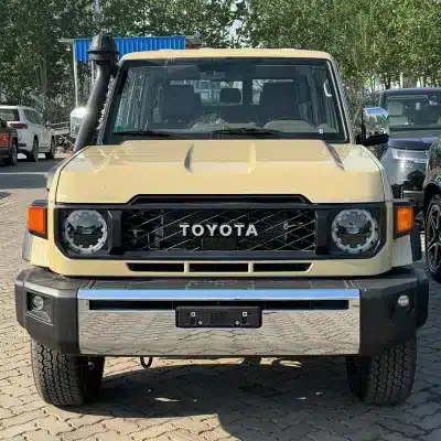 Laser Projector Headlight Assembly for 2024 Toyota Land Cruiser LC76 LC79, Plum Blossom DRL, IP68 Waterproof Laser Projector Headlight Assembly for 2024 Toyota Land Cruiser LC76 LC79, Plum Blossom DRL, IP68 Waterproof