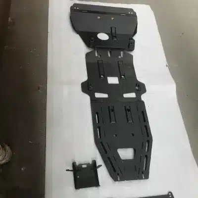 Heavy-Duty Manganese Steel Engine Chassis Guard Skid Plate for Toyota Land Cruiser Prado LC120 LC150 Heavy-Duty Manganese Steel Engine Chassis Guard Skid Plate for Toyota Land Cruiser Prado LC120 LC150