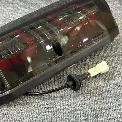 LED Tail Light Upgrade Assembly for Toyota Land Cruiser FJ75 FJ76, 24V Rear Stop Turn Signal Lamps, 7000K LED Tail Light Upgrade Assembly for Toyota Land Cruiser FJ75 FJ76, 24V Rear Stop Turn Signal Lamps, 7000K