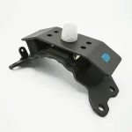 Rear Engine Motor Mount 12371-38060 for Toyota Land Cruiser URJ200 2007-2015, AT Transmission