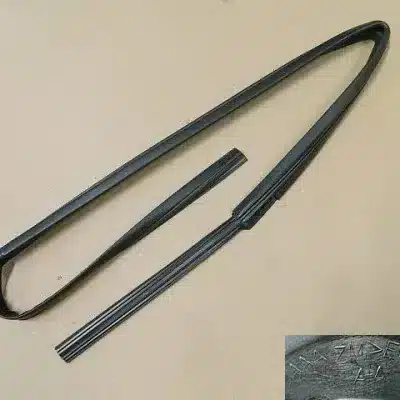 e8e3d28db5494f29f40885bf5df8ec280a541f24.jpg