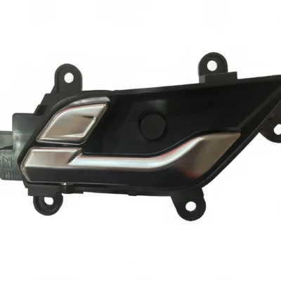 Jiangxi Isuzu Ruimai S Rear Left Interior Door Handle Assembly – 6105008-1195-001 Jiangxi Isuzu Ruimai S Rear Left Interior Door Handle Assembly – 6105008-1195-001