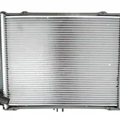 Jinbei Hiace SY6480 Radiator Assembly – Part No. 1301010-0913-001 Jinbei Hiace SY6480 Radiator Assembly – Part No. 1301010-0913-001