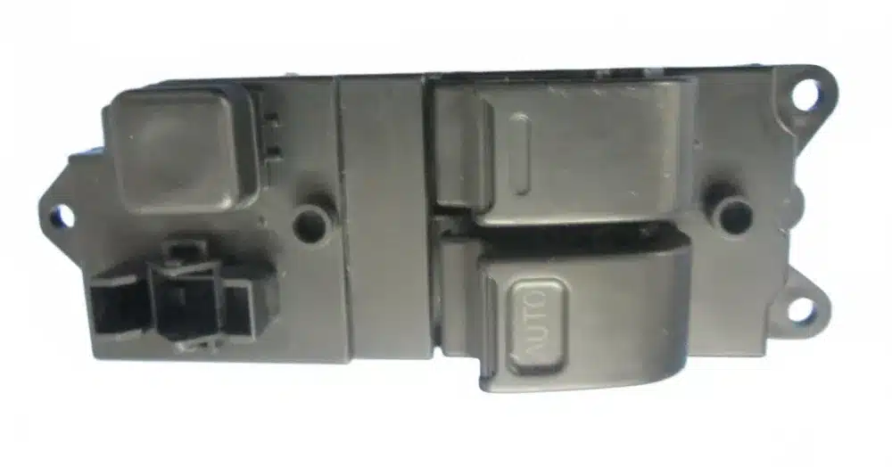 white_bg_24cfee80df954500a2807ad415f5104e.jpg