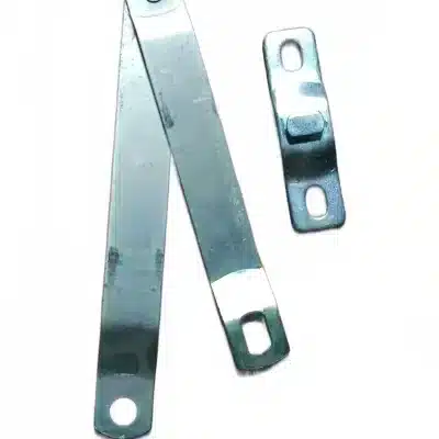 Jiangxi Isuzu Ruimai Left Side Tailgate Latch Hook Assembly (8503023-0030-001) Jiangxi Isuzu Ruimai Left Side Tailgate Latch Hook Assembly (8503023-0030-001)