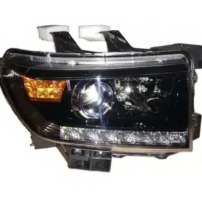 Huanghai N3 Headlight Assembly (Right Side) – ZW3711010-2496-001 Huanghai N3 Headlight Assembly (Right Side) – ZW3711010-2496-001